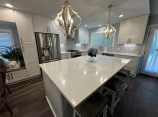 10047 Woodland Village Dr, Austin, TX 78750