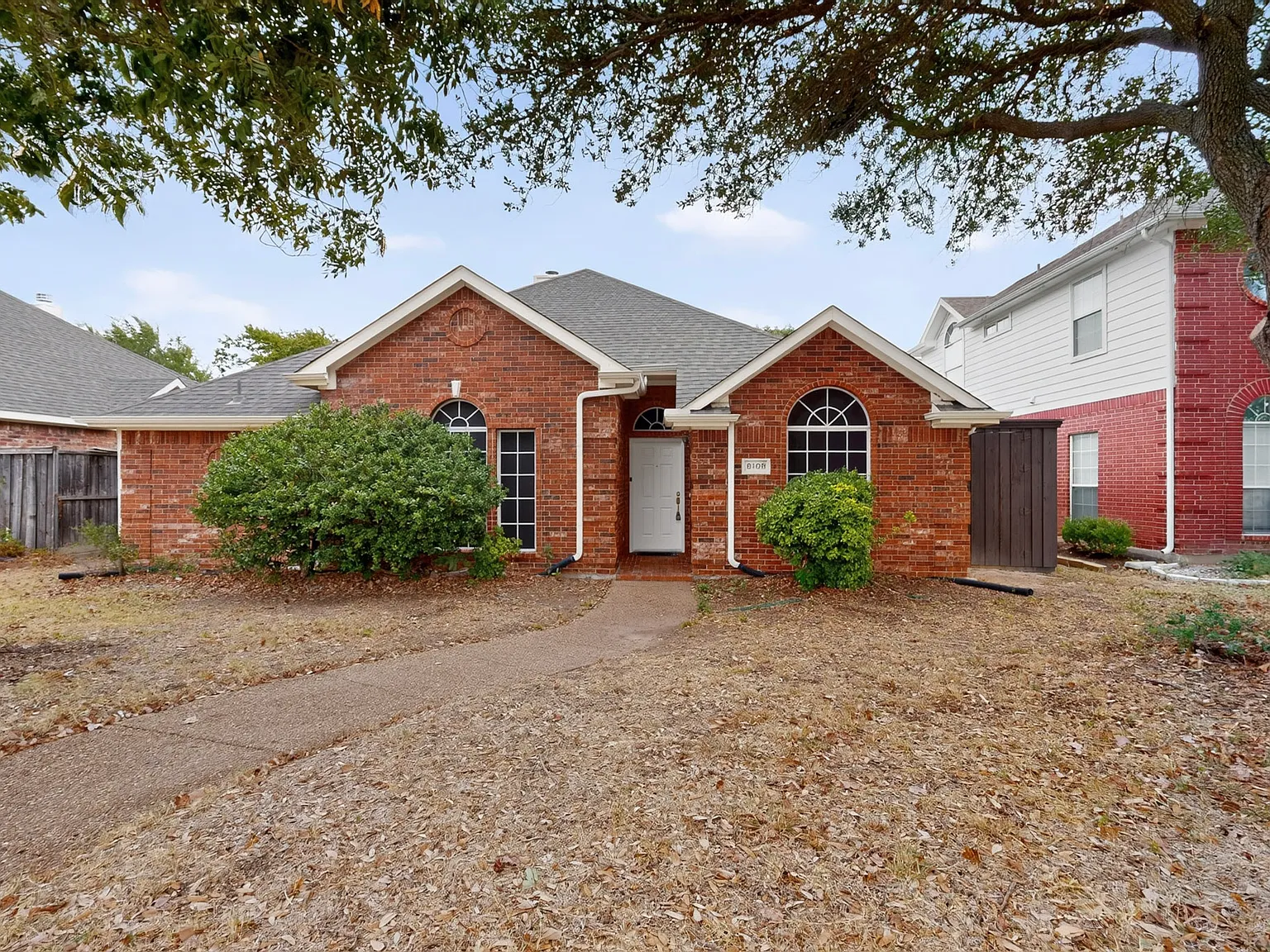 3 bed, 1809 sqft, $2,395 — Photo 1