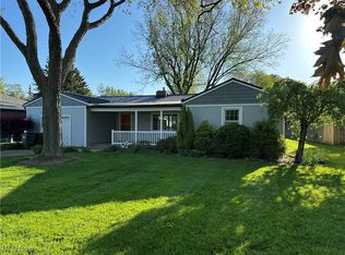 5589 Oberlin Rd, Amherst, OH 44001