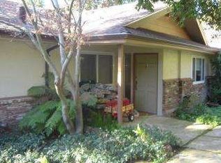 8997 McGurrin Rd, Oakland, CA 94605