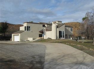 16285 Rocky Glen Rd, Lake Mathews, CA 92570