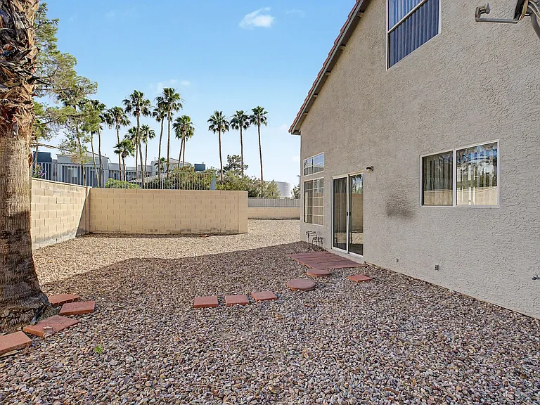 2223 Ramsgate Dr — Photo 23