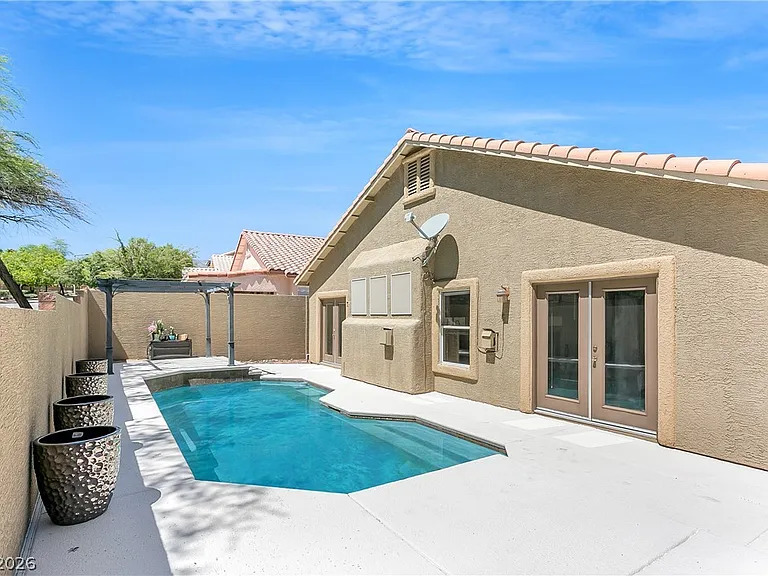 10617 Redwood Grove Ave — Photo 4