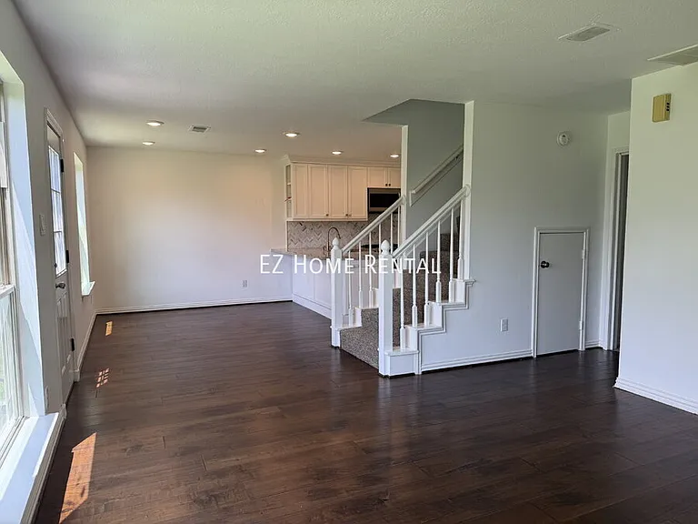 12431 Westwold Dr — Photo 6