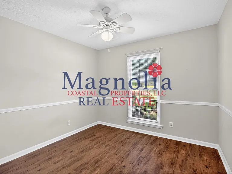 494 Osprey Dr — Photo 12