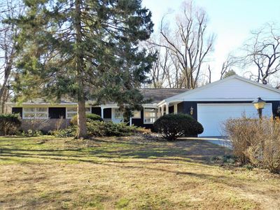 2331 Shawnee Trl, Okemos, MI, 48864