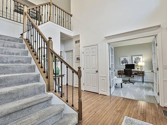 5th image of 4372 Hidden Oaks Ln