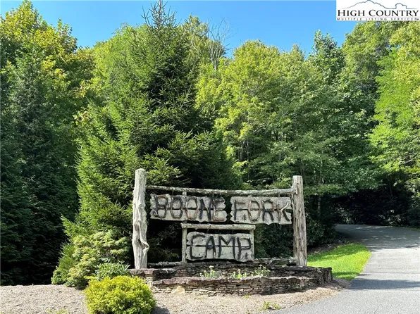 28 Chickasaw Trail, Blowing Rock, NC 28605