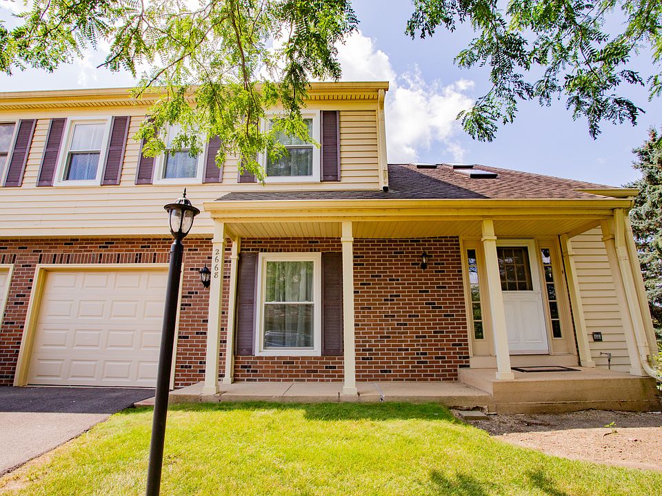 1st image of 2668 College Hill Cir