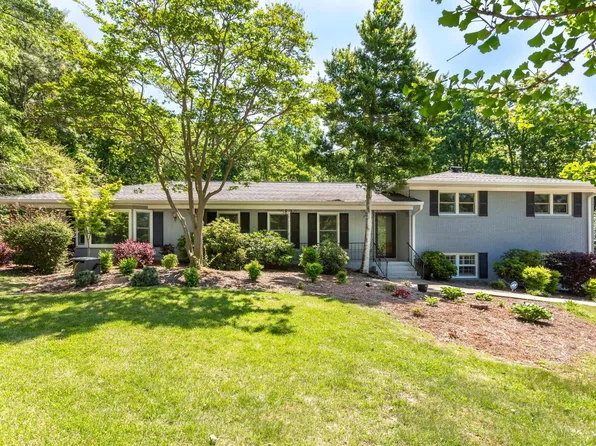 605 Crestview Rd, Anniston, AL 36207