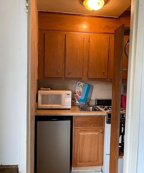 1021 Arlington Blvd #936 — Photo 4