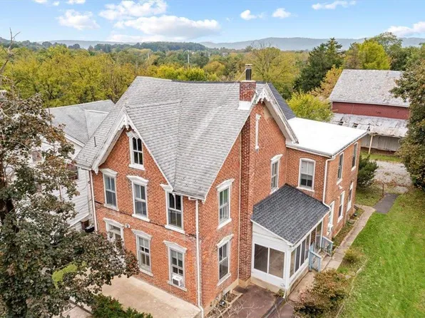 3623 Station Ave, Center Valley, PA 18034