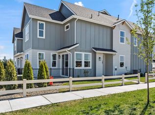 200 S Pecknold Ln, Star, ID 83669