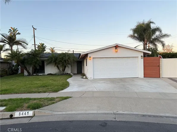 8441 Tern Cir, Huntington Beach, CA 92646