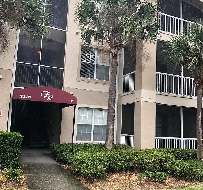 3331 Whitestone Cir #208
