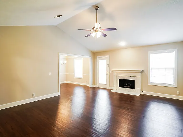 1636 Bridgecrest Dr — Photo 6