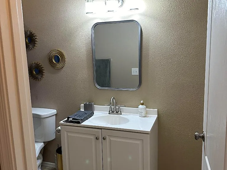 Unit Photo