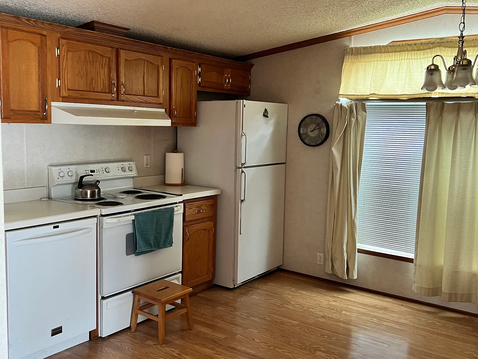 3 bed, 1250 sqft, $1,250 — Photo 2
