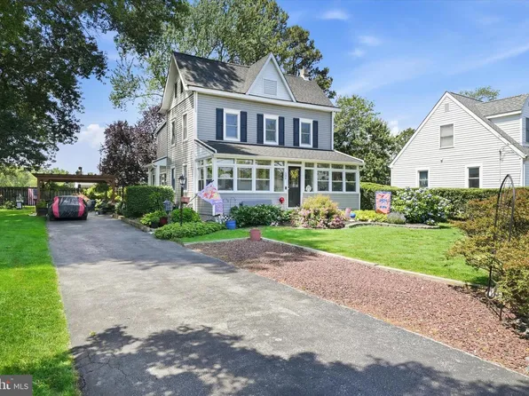 504 Harvey Rd, Claymont, DE 19703