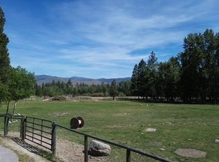 990 Timber Point Ln, Hamilton, MT 59840