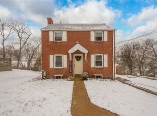 23 Anderson Rd, Glenshaw, PA 15116