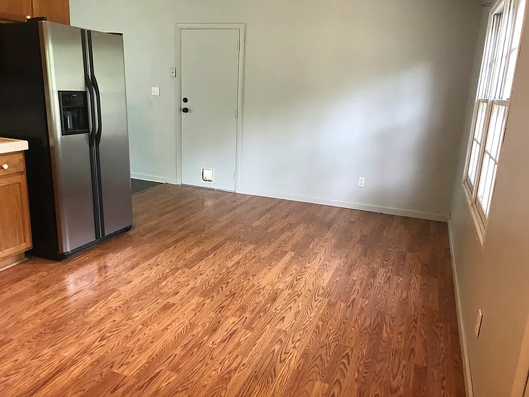 1816 Miller Dr — Photo 4