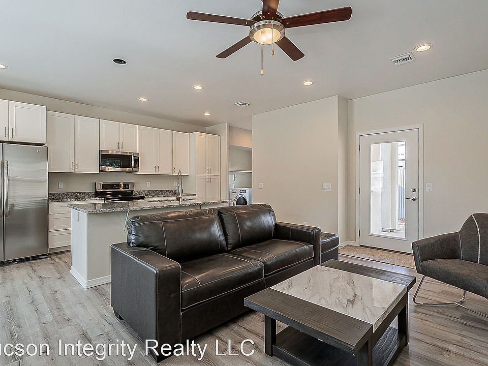 1st image of 1425 N Euclid Ave #2
