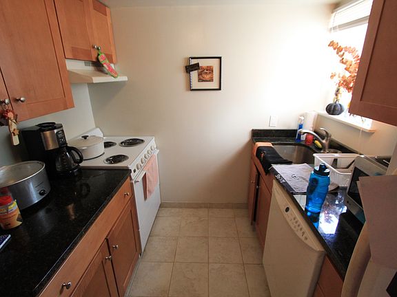 4th image of 1608 S Street # Fl 3rd