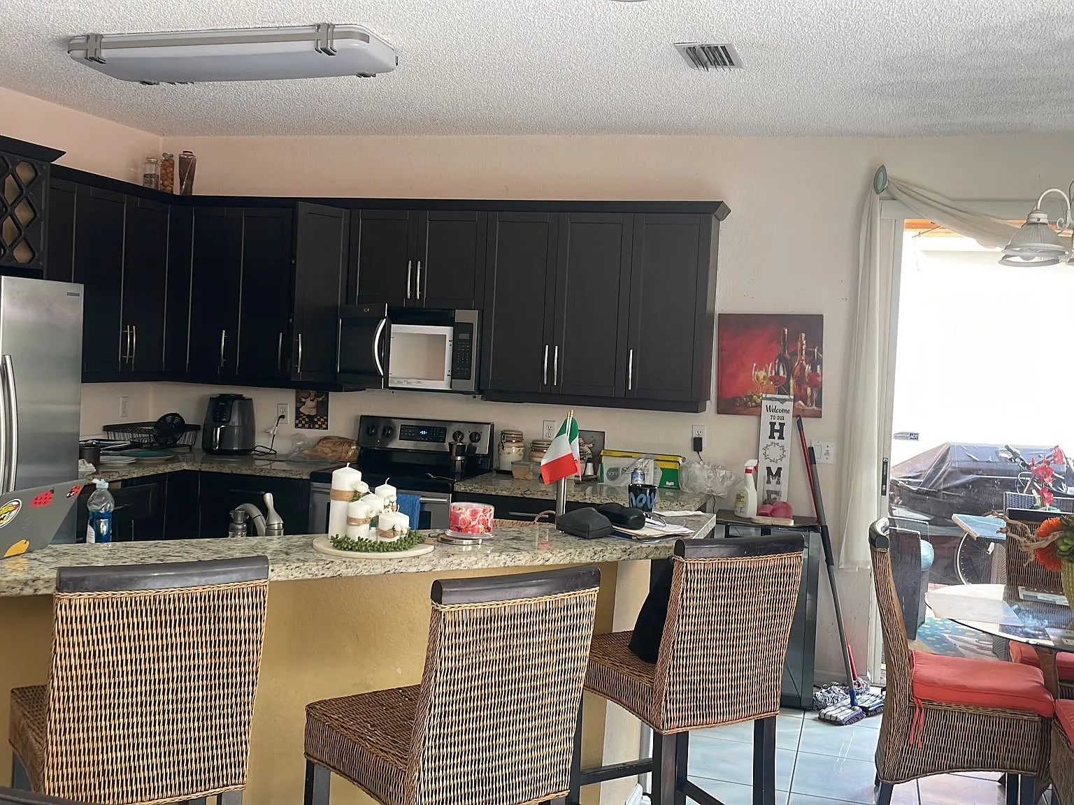 1 bed, 600 sqft, $1,200 — Photo 3