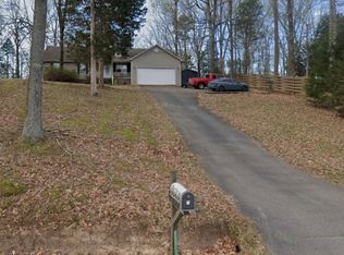 555 Lookout Dr, Huntingdon, TN 38344