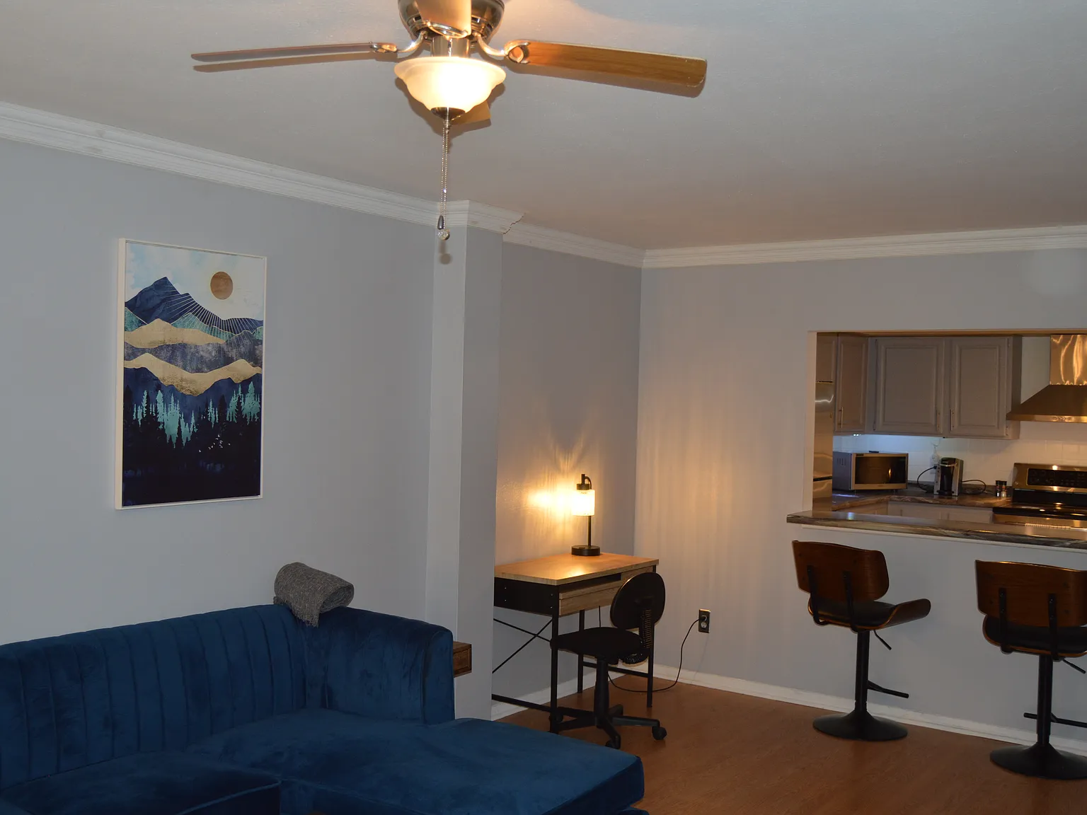 4355 Maryland Ave — Photo 4