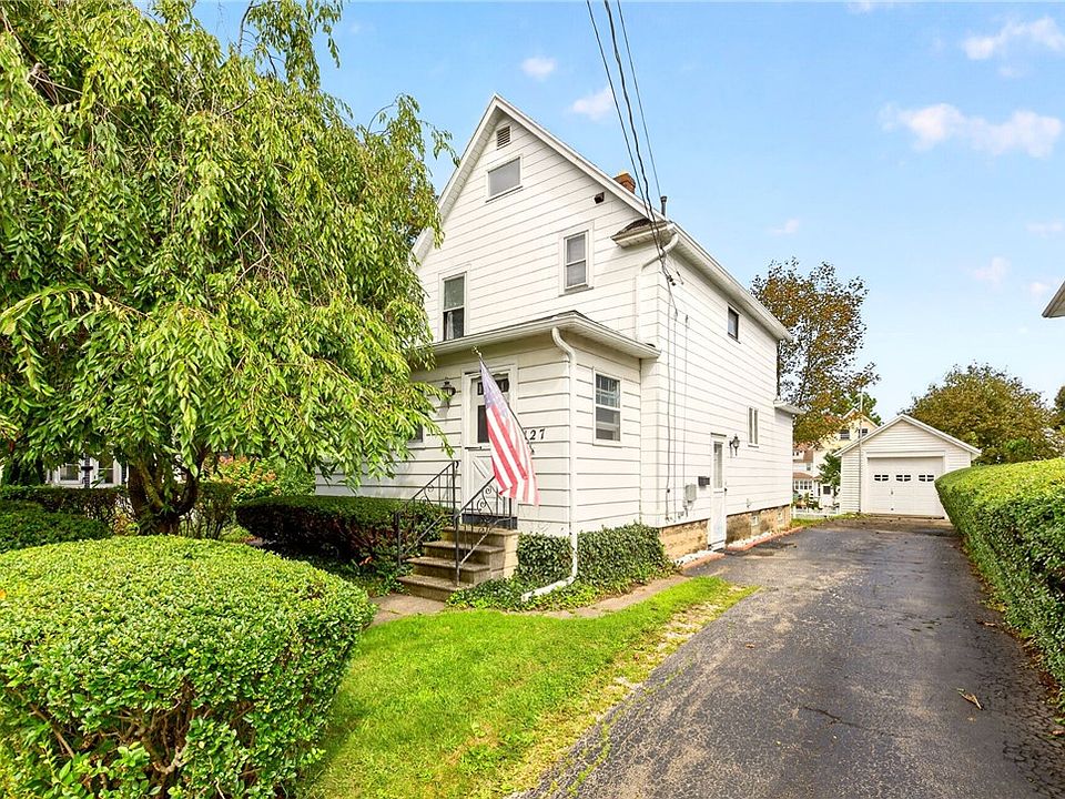 1st image of 127 W Hickory St