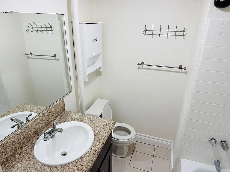 11064 San Juan St — Photo 9