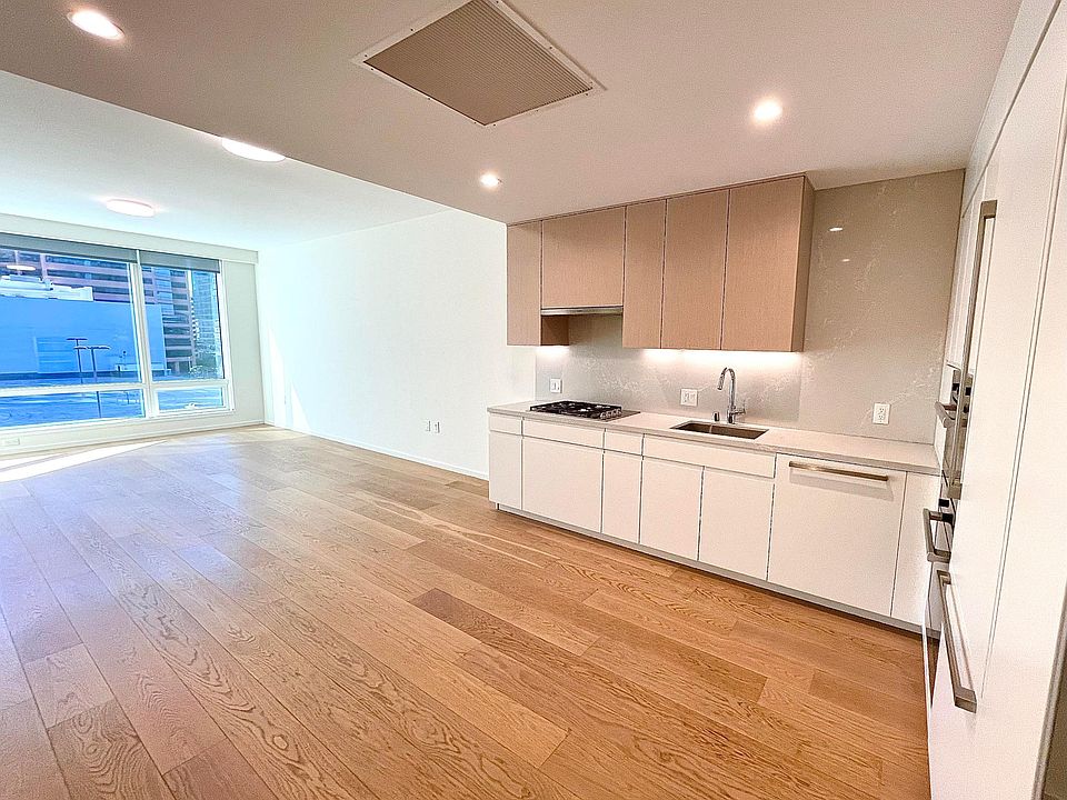 1st image of 877 S Francisco St #607