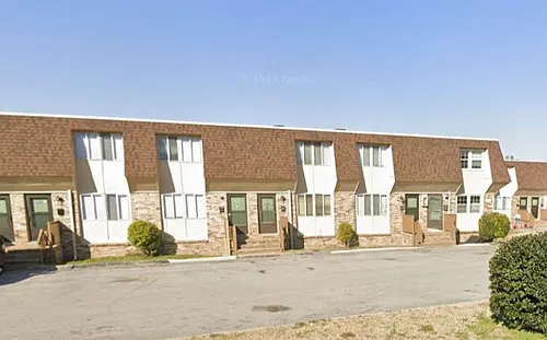 1083 Harold Dr #1 Photo 1
