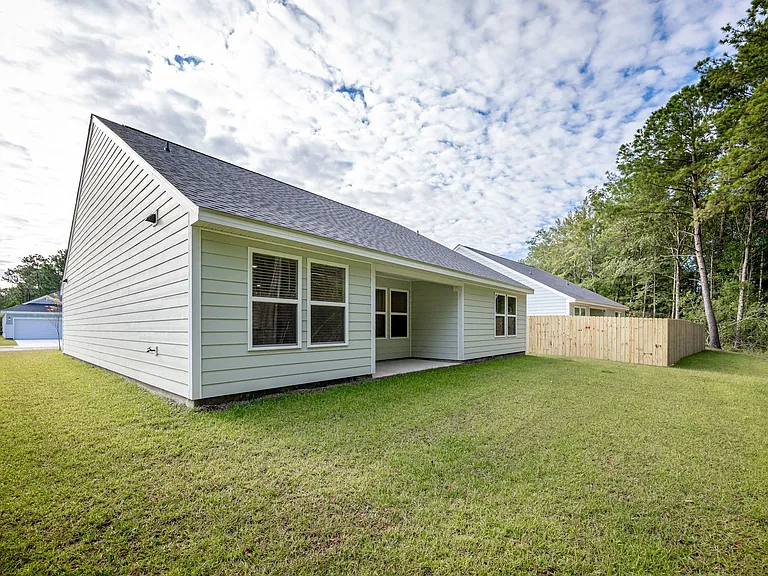 3711 Olivia Dr — Photo 70