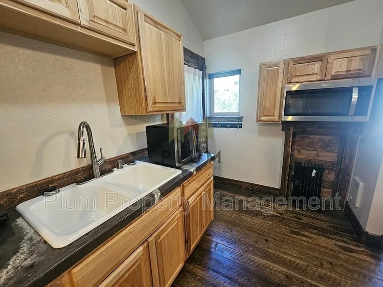 131 Speedway Ave #2B — Photo 8