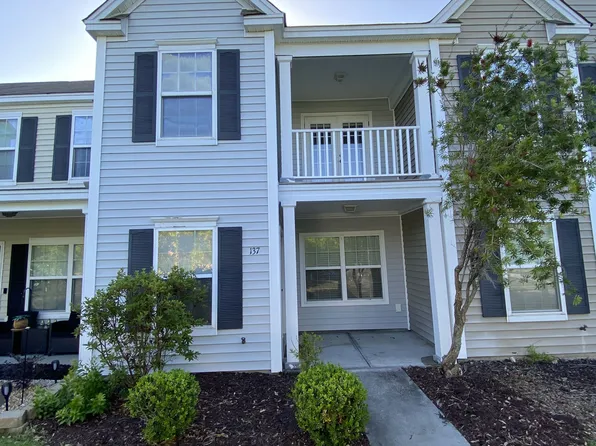 137 Fairgreen St, Savannah, GA 31407