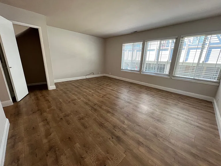 3510-3516 Farm Hill Blvd #3524 — Photo 7