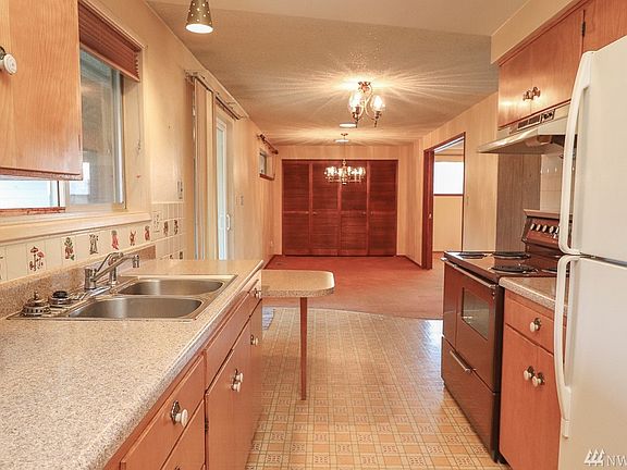 5th image of 3308 Almira Dr