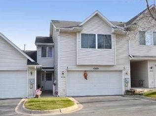 8734 Norway St NW, Coon Rapids, MN 55433