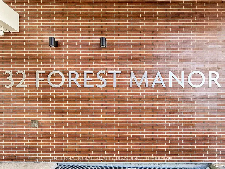 32 Forest Manor Rd #904 — Photo 4