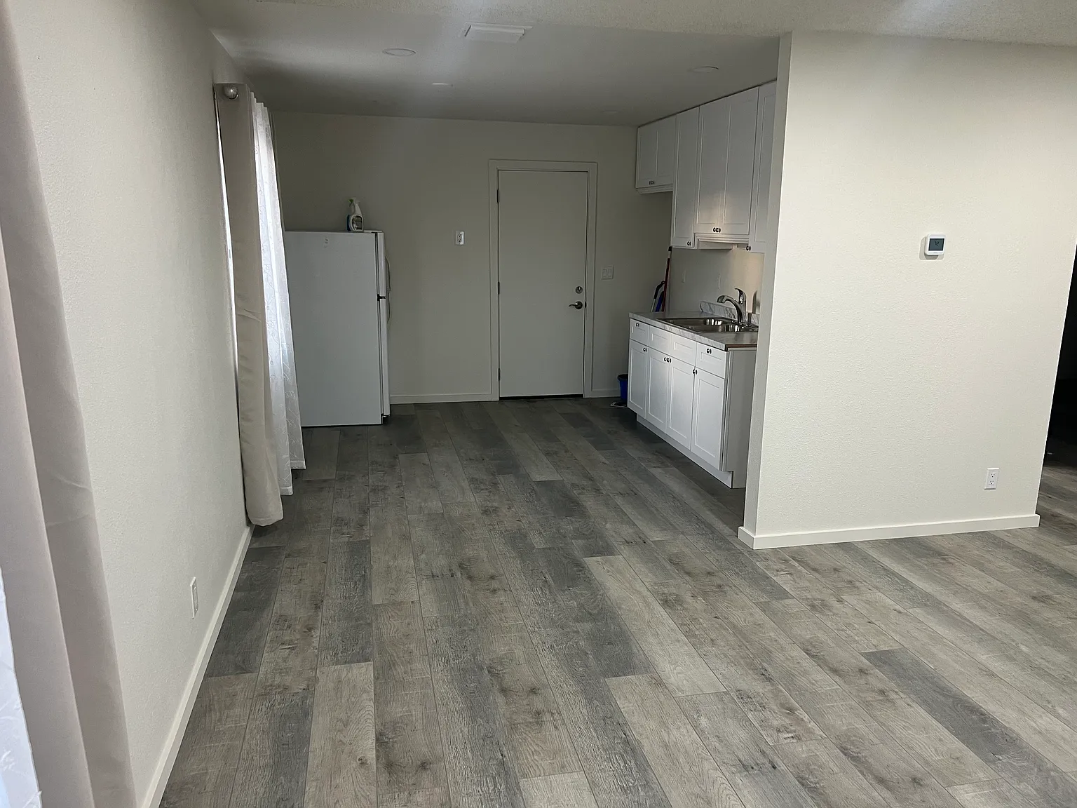 2 bed, 760 sqft, $1,700 — Photo 1