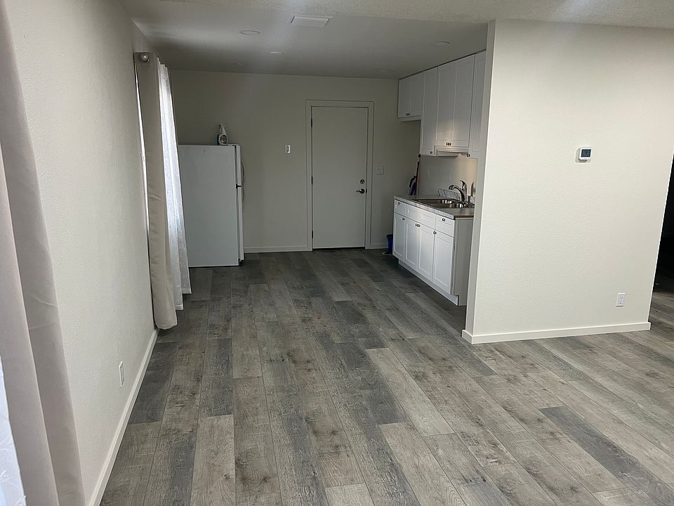 1st image of 66480 Mission Lakes Blvd APT B