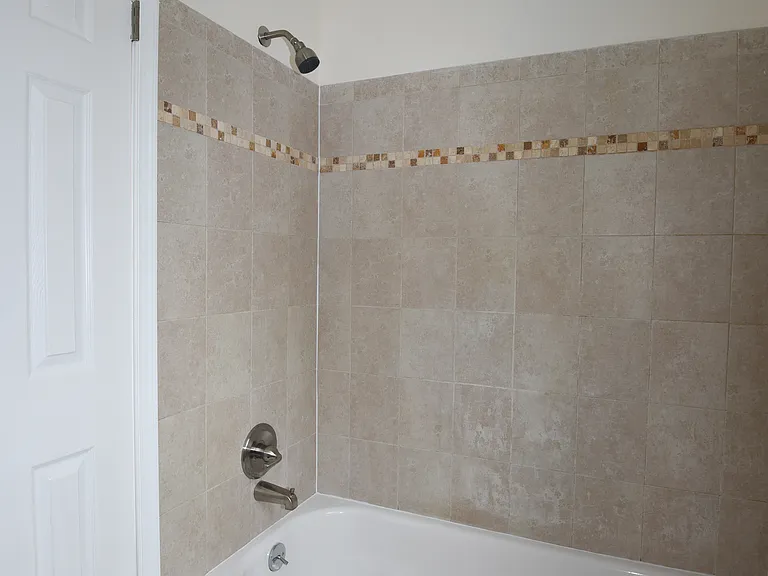 303 Rivermont Dr — Photo 18