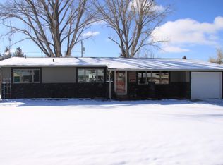 88 Valley Dr, Casper, WY 82604