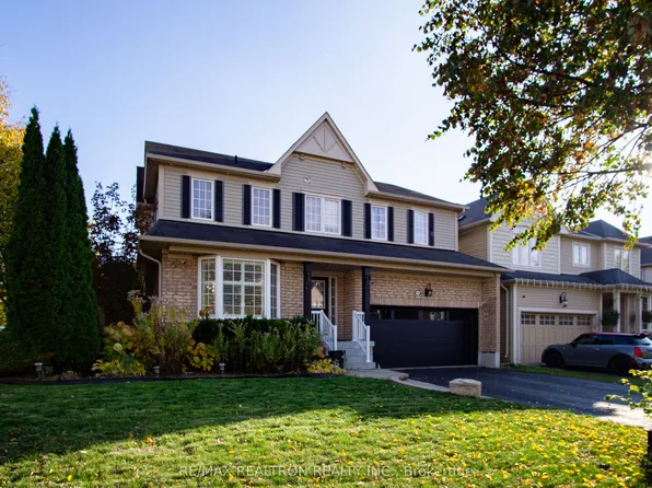 936 Langford St, Oshawa, ON L1K 0A4