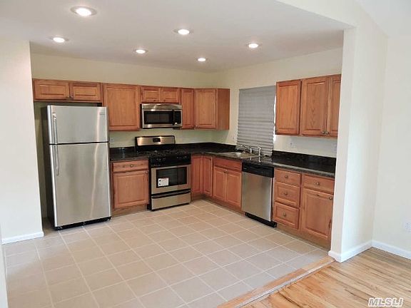 4th image of 63 Palmetto Dr