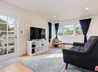 2420 Aspen Dr, Los Angeles, CA 90068
