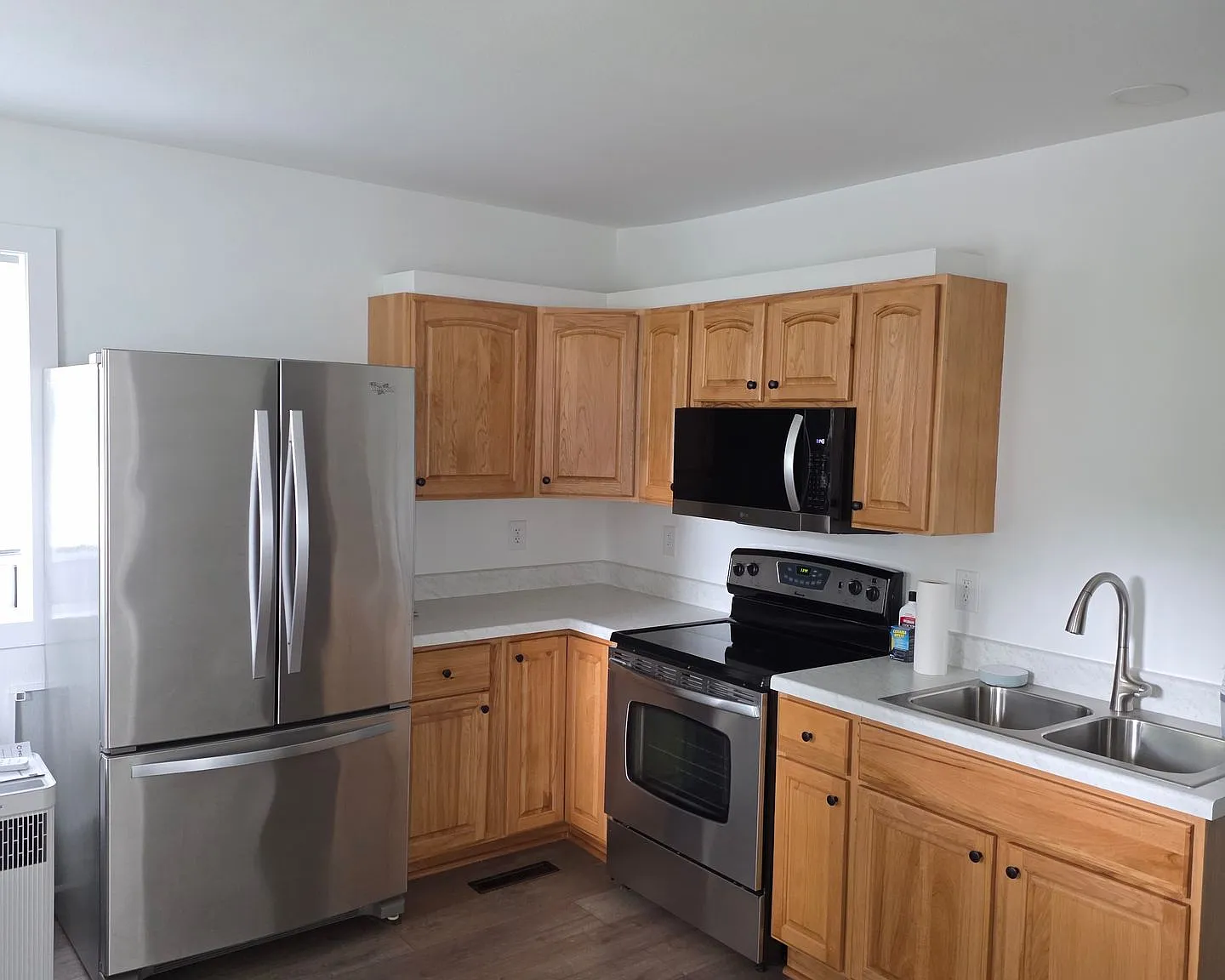 Charming, Newly Remodeled 1-Bedroom Apartment Near Downtown Baraboo — Photo 2